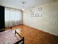 2-бөлмелі пәтер · 44 м² · 1/5 қабат, улица 40-летия Победы 65, бағасы: 5.5 млн ₸ в Шахтинске — фото 2