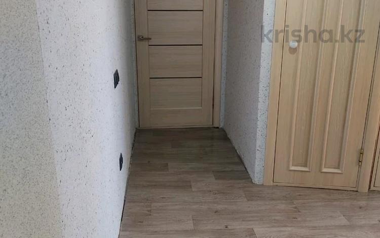 3-комнатная квартира · 68 м² · 9/9 этаж, мкр Юго-Восток, Юго-Восток Карбышева 2 — Университетская за 21.5 млн ₸ в Караганде, Казыбек би р-н — фото 3