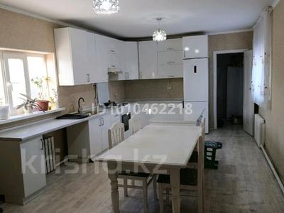 Отдельный дом · 5 комнат · 182 м² · 8 сот., Алдиярова 26 — Угол пересечение Матросова за 35 млн 〒 в Хромтау