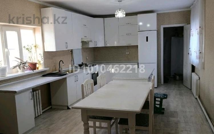 Отдельный дом · 5 комнат · 182 м² · 8 сот., Алдиярова 26 — Угол пересечение Матросова за 35 млн ₸ в Хромтау — фото 2