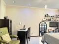 2-бөлмелі пәтер · 43 м² · 2/5 қабат, Михайловка ш/а., Крылова 22, бағасы: 20 млн ₸ в Караганде, Казыбек би р-н — фото 5