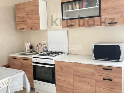 Отдельный дом · 3 комнаты · 100 м², мкр Нурсая за 200 000 〒 в Атырау