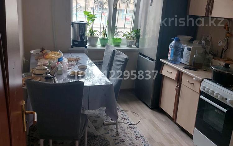 3-комнатная квартира · 62 м² · 1/4 этаж, 1 мкр 7 — Возле цона за 23 млн ₸ в Конаеве — фото 2