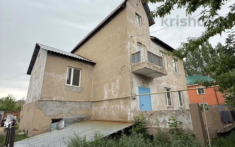 Отдельный дом · 5 комнат · 280 м² · 10 сот., Аккол за 73 млн ₸ в Астане, Алматы р-н — фото 2