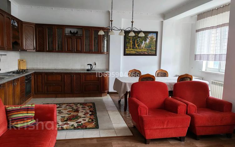 2-бөлмелі пәтер · 90 м², Коргалжынское шоссе, бағасы: 350 000 ₸ в Астане, Есильский р-н — фото 7