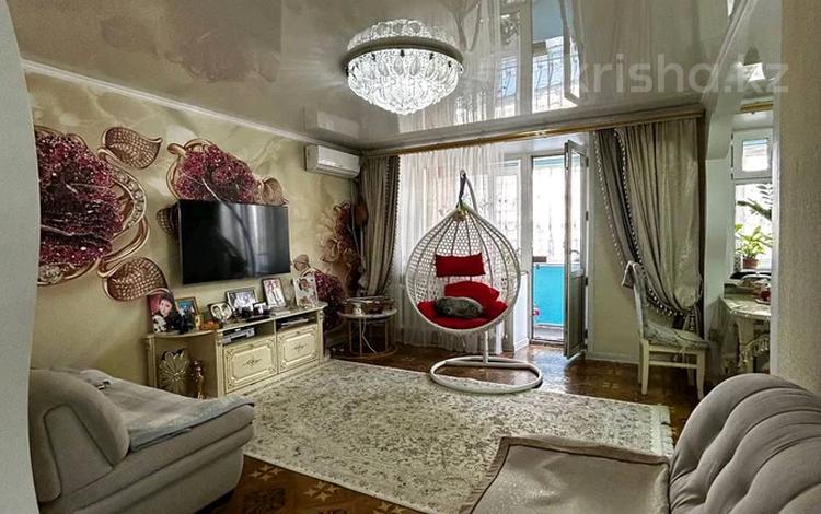 4-бөлмелі пәтер · 82.4 м² · 2/16 қабат, Валиханова, бағасы: 45 млн ₸ в Семее — фото 2