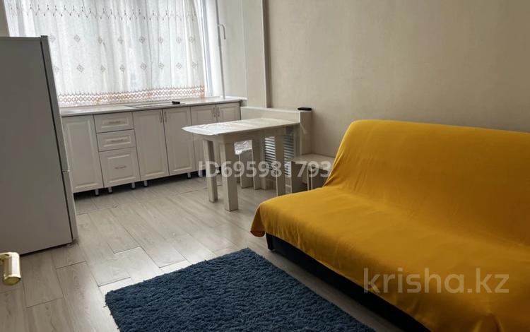 1-комнатная квартира, 40 м², 3/11 этаж, 16-й мкр 44