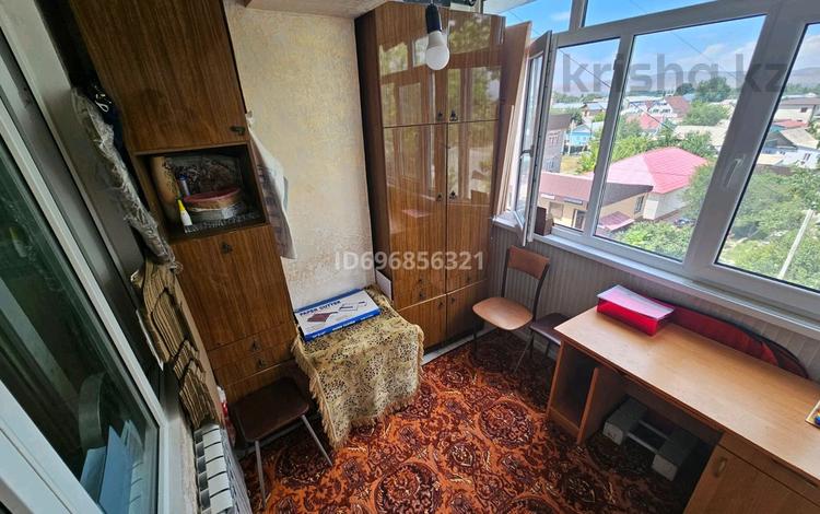 4-бөлмелі пәтер · 76 м² · 4/5 қабат, Гаухар-Ана — Гаухар-Ана и Абая, бағасы: 29 млн ₸ в Талдыкоргане — фото 2