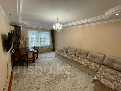 2-комнатная квартира, 92.5 м², 3/6 этаж, санкибай батыра за 23.5 млн 〒 в Актобе