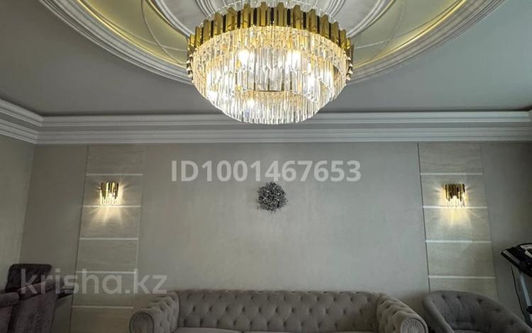 3-бөлмелі пәтер · 128 м² · 8/21 қабат, Аль-Фараби 21, бағасы: 150 млн ₸ в Алматы, Бостандыкский р-н — фото 2