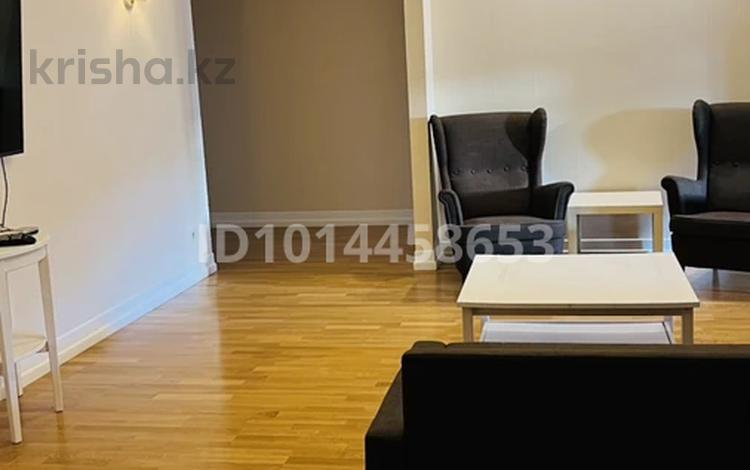 4-комнатная квартира · 245 м², Домалак ана за 1.3 млн ₸ в Астане, Нура р-н — фото 2