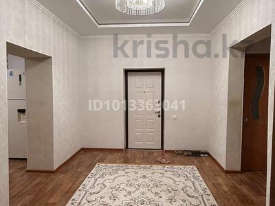 Отдельный дом · 6 комнат · 200 м² · 12 сот., 13 квартл 2 а — 5 мектептің арты.Строй домға қарама қарсы жолдын бойында орналасқан.Ярмарка Емхана Цон барлығы жақын орналасқан за 34 млн ₸ в Мангышлаке