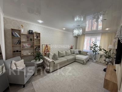 4-комнатная квартира · 100 м² · 5/5 этаж, 6 мкр 1 — Находится возле пляжа , экологически чистый элитный район города за 50 000 ₸ в Балхаше
