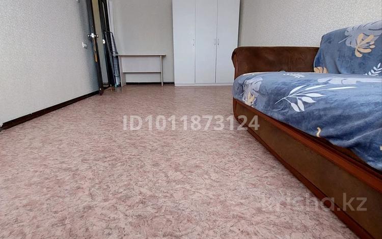 1-бөлмелі пәтер · 35.6 м² · 4/5 қабат, Куйши Дина 8/1 — Сатпаева, ТЦ Евразия, ЭмирМед, 50-школа, бағасы: 16.5 млн ₸ в Астане, Алматы р-н — фото 2