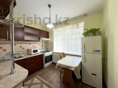 1-комнатная квартира · 37 м² · 2/5 этаж, Чайкиной за 300 000 ₸ в Алматы, Медеуский р-н
