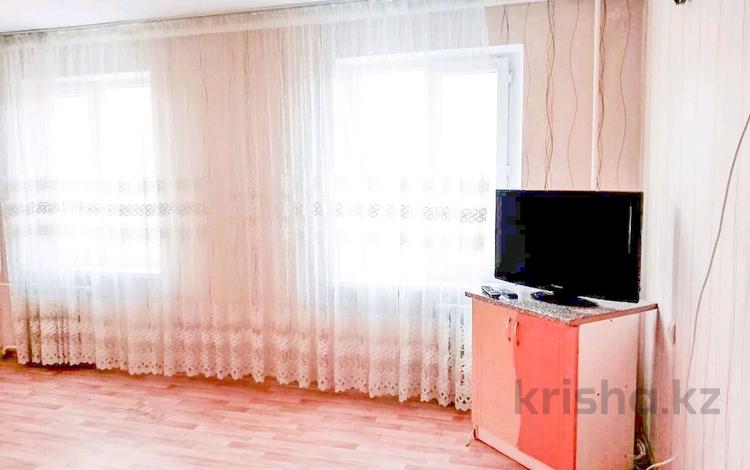 3-комнатная квартира, 60 м², 2/5 этаж, Самал за 14.5 млн 〒 в Талдыкоргане — фото 2