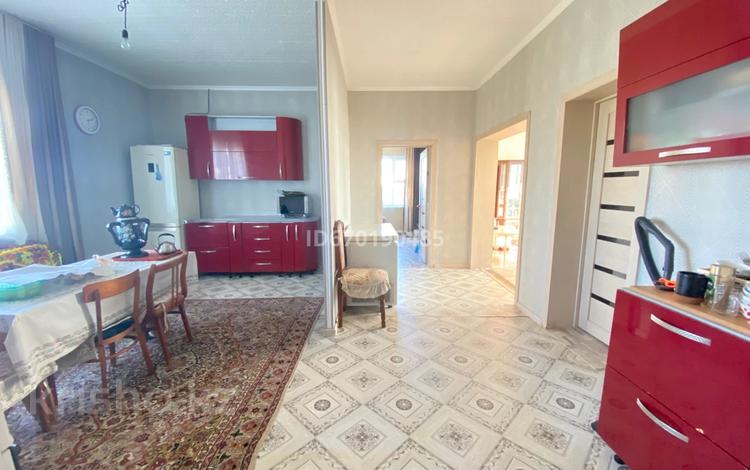 Отдельный дом · 3 комнаты · 97 м² · 10 сот., мкр Кунгей , улица 35-ая. 72/1 за 31.2 млн 〒 в Караганде, Казыбек би р-н — фото 84