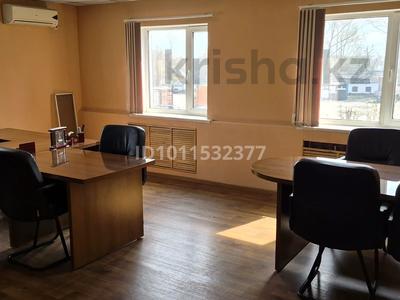 Кеңселер · 400 м², бағасы: 2 млн 〒 в Караганде, Казыбек би р-н