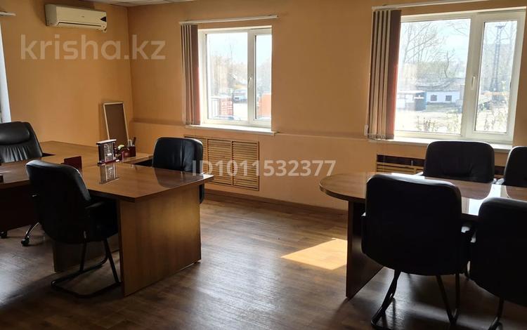 Офисы · 400 м² за 2 млн ₸ в Караганде, Казыбек би р-н — фото 2