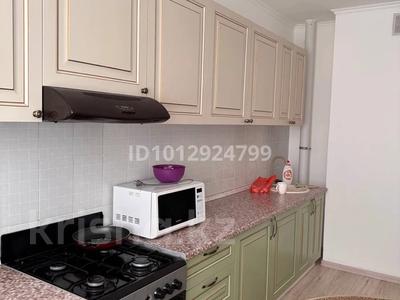 2-бөлмелі пәтер · 65 м² · 8/9 қабат, мкр Туран 9/4, бағасы: 180 000 ₸ в Шымкенте, Каратауский р-н
