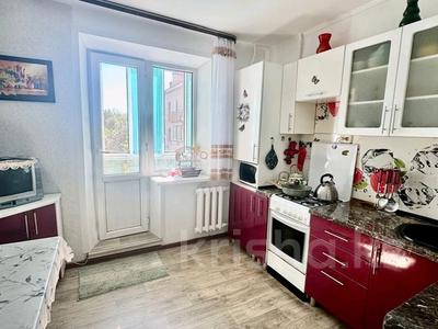 2-комнатная квартира · 55 м² · 2/5 этаж, Тайманова за 21.5 млн ₸ в Уральске