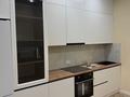 1-комнатная квартира · 48 м² · 4/9 этаж, мкр Городской Аэропорт, Букетова 3 за 300 000 ₸ в Караганде, Казыбек би р-н — фото 2