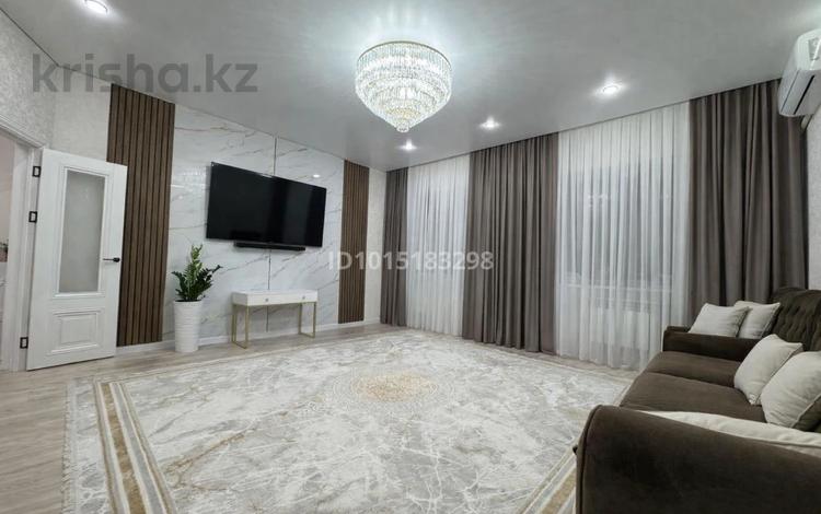 2-бөлмелі пәтер · 82.5 м² · 2/5 қабат, Алтын орда ш/а., Саздинское лесничество 228 в — Газиза Жубановых, Тауелсиздик, бағасы: 37 млн ₸ в Актобе, мкр. Алтын орда — фото 2