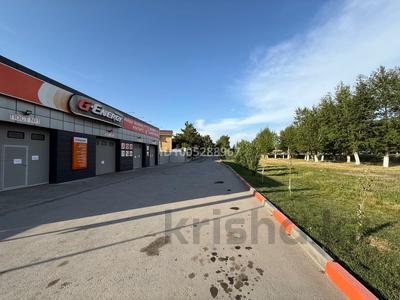 Офисы, магазины и бутики, общепит, кабинеты и рабочие места, студии · 100 м² за 400 000 〒 в 