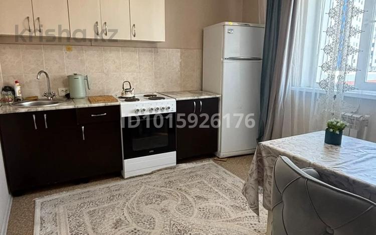 1-бөлмелі пәтер · 40 м² · 2/9 қабат, Аль Фараби 26, бағасы: 160 000 ₸ в Усть-Каменогорске — фото 2