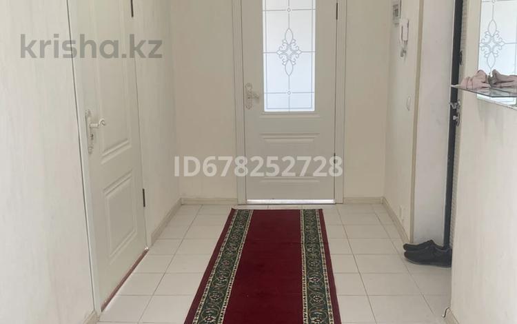 2-бөлмелі пәтер · 67 м² · 2/5 қабат, 15-й көше 18 — Отырар алеясы, бағасы: 30 млн ₸ в Туркестане — фото 23