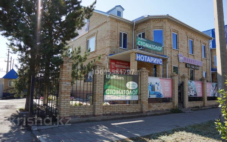 Кеңселер, кабинеттер және жұмыс орындары · 30 м², бағасы: 75 000 ₸ в Затобольске (Тобыле) — фото 4