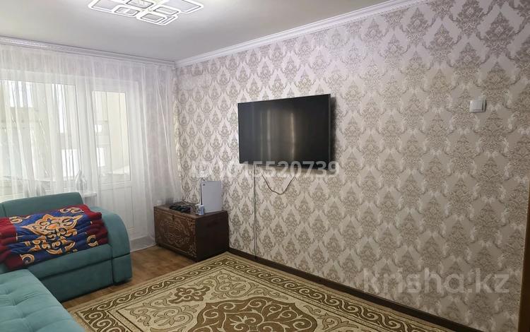 2-комнатная квартира · 45 м² · 3/5 этаж, мкр 5, Алии Молдагуловой 4 за 13.5 млн ₸ в Актобе — фото 2