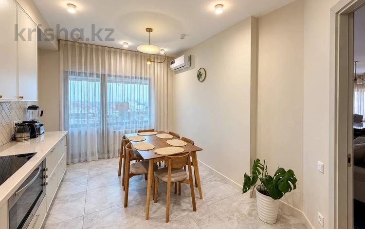 5-комнатная квартира · 194 м² · 8/16 этаж, Самал 22 за 1.9 млн ₸ в Алматы — фото 2
