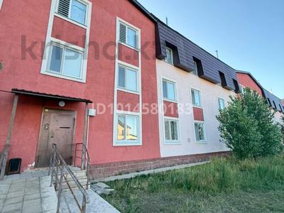 1-комнатная квартира · 32 м² · 1/3 этаж, мкр Уркер, E-901 1 за 200 000 ₸ в Астане, Нура р-н