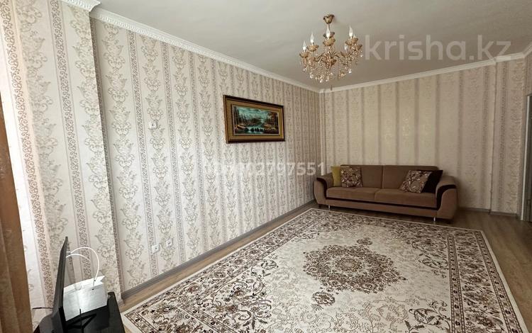 2-комнатная квартира · 75 м² · 5/9 этаж, Сатпаева 5 б — Возле Макдоналдс за 230 000 ₸ в Атырау — фото 2