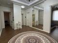 4-комнатная квартира · 195.5 м² · 3/3 этаж, Жунисова 121 — Сарайшык за 95 млн ₸ в Уральске — фото 2