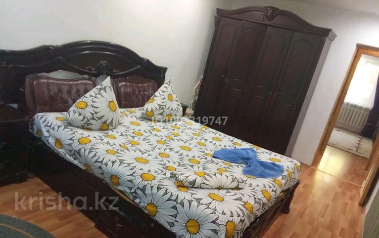 2-бөлмелі пәтер · 74 м² · 3/5 қабат, Авангард 11, бағасы: 10 000 〒 в Атырау, мкр Авангард-4 — фото 2
