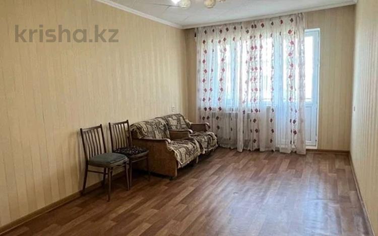 2-комнатная квартира · 44 м² · 4/5 этаж, проспект Сатпаева 121 за 8.7 млн 〒 — фото 2