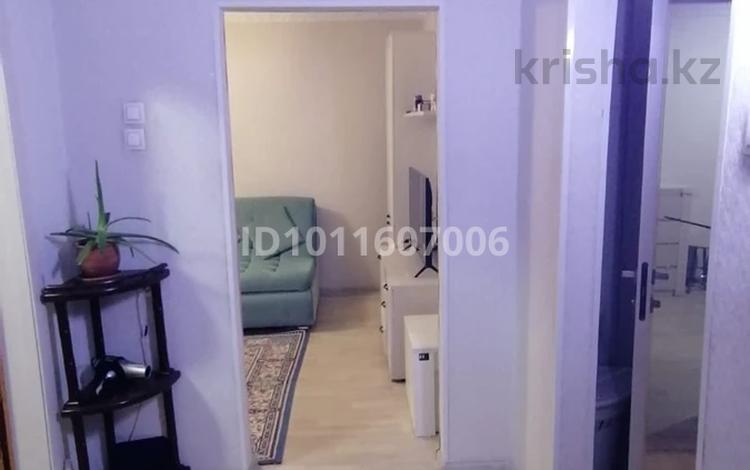 3-комнатная квартира · 67 м² · 3/5 этаж, Пришахтинск, Металлистов 42 — Металлистов за 20 млн ₸ в Караганде, Алихана Бокейханова р-н — фото 2