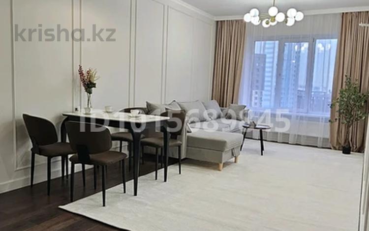 3-бөлмелі пәтер · 82 м² · 6/17 қабат, Ауэзова 2/4, бағасы: 600 000 ₸ в Алматы, Алмалинский р-н — фото 2