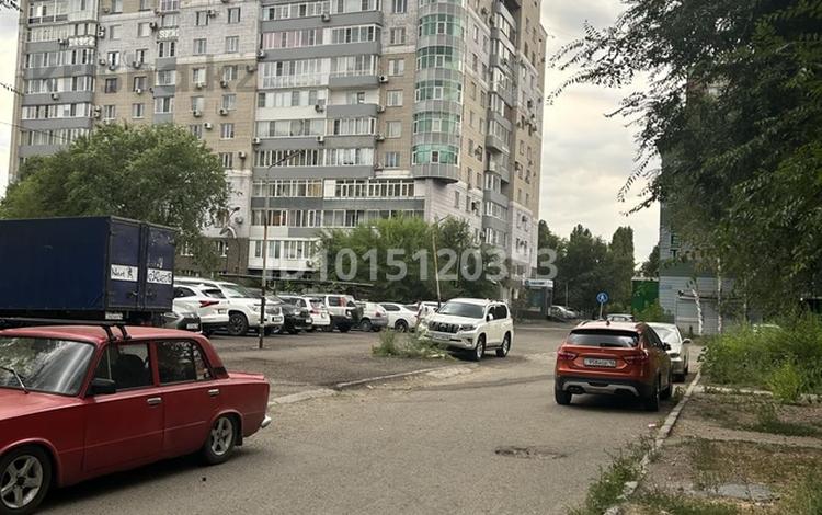 2-комнатная квартира · 70 м² · 7/12 этаж, Наб. Славского 64/1 — Район Стрелка за 280 000 ₸ в Усть-Каменогорске — фото 2