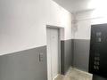 2-комнатная квартира · 55.6 м² · 3/9 этаж, проспект Казыбек би 1 за 25.5 млн ₸ в Усть-Каменогорске — фото 15
