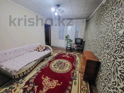 2-комнатная квартира · 43 м² · 5/5 этаж, Жастар за 12.3 млн 〒 в Талдыкоргане, мкр Жастар