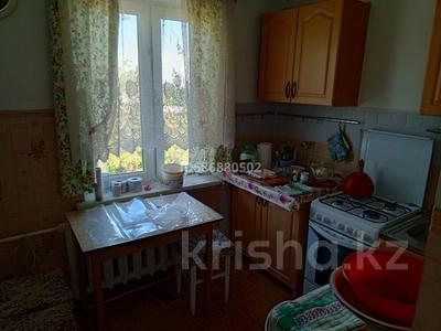 3-комнатная квартира, 62 м², 4/4 этаж, мкр №8 82 — Алтынсарина Шаляпина за ~ 33 млн 〒 в Алматы, Ауэзовский р-н