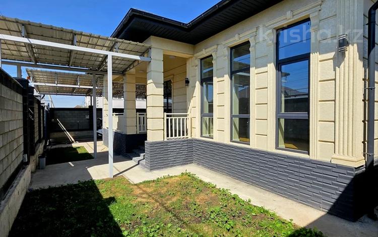 Отдельный дом · 4 комнаты · 190 м² · 5 сот., Хамраева за 95 млн ₸ в  — фото 2