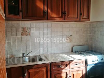 1-комнатная квартира · 34 м² · 5/5 этаж, 4микр 4 за 9.2 млн 〒 в Аксае