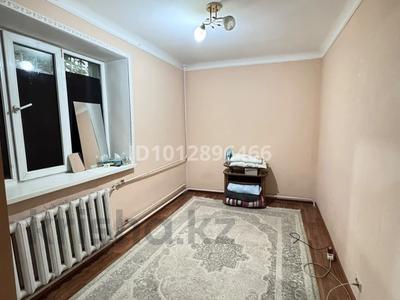 2-бөлмелі пәтер · 40 м² · 1/4 қабат, Жандосова 17 — Жарокова, бағасы: 250 000 ₸ в Алматы, Бостандыкский р-н