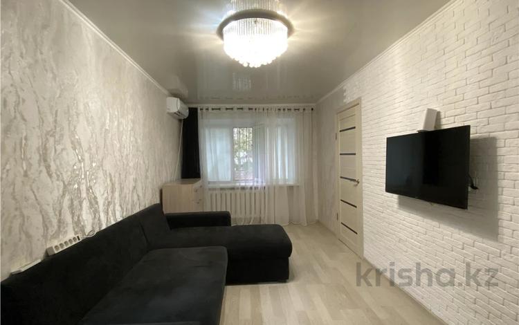 3-комнатная квартира · 40.6 м² · 1/5 этаж, пр. Тауелсыздык — 3̲ ̲к̲о̲м̲н̲а̲т̲ы̲ ̲п̲о̲ ̲ц̲е̲н̲е̲ ̲д̲в̲у̲х̲к̲о̲м̲н̲а̲т̲н̲о̲й̲ ̲|̲ ̲К̲и̲р̲п̲и̲ч̲ ̲|̲ ̲Е̲в̲р̲а̲з̲и̲я за 20.5 млн ₸ в Астане, Алматы р-н — фото 7