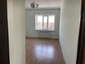 Отдельный дом · 5 комнат · 300 м² · 10 сот., мкр Шубар 19/2 — Ондасынова 36 за 2.5 млн ₸ в Астане, Есильский р-н