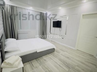1-комнатная квартира · 50 м² · 3/3 этаж, мкр Нурсая, Наримбаева 17/1 за 10 000 〒 в Атырау